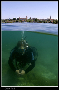 Buddy Ray in front of Estavayer-le-Lac :-D ... we went ca... by Daniel Strub 
